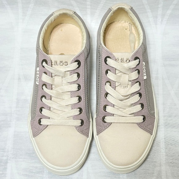 Taos Plim Soul Womens Sneakers sz 6 Beige Purple Lavender Canvas No‎ Footbed - Picture 2 of 8